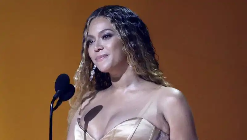 Beyoncenin Yayımlanmamış Şarkıları Çalındı: Büyük Şok!
