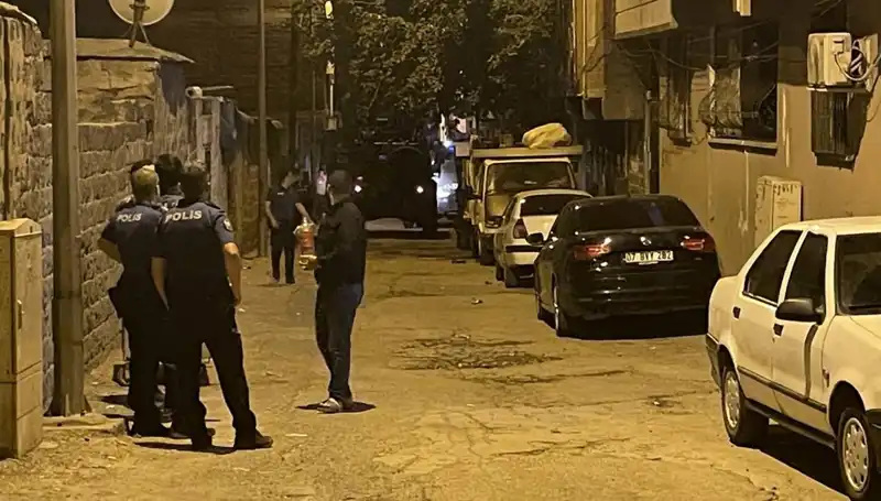Polise Ateş Açan Şüpheli Bacaklarından Vurularak Yakalandı
