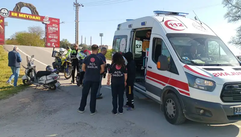 Edirne'de Motosiklet Kazası: Feci Olayda Hayatını Kaybedenler Var