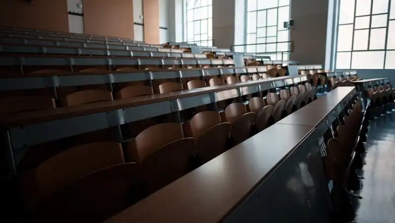 Yurt Dışı Eğitimi: Avrupa'da Bütçeleri Aşan Harcamalar ve Talepler