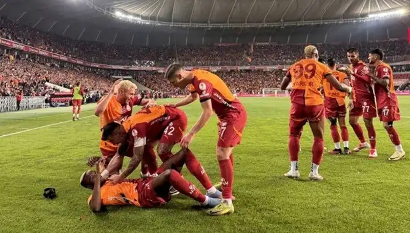 Kıran Kırana Pazarlık! Spor Dünyasında Transfer Rekabeti Alevleniyor