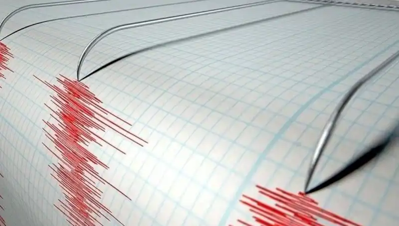 Bozcaada'da Sarsıntılar: 3.9 Büyüklüğünde Deprem Panik Yarattı
