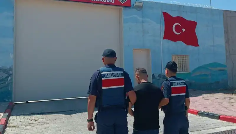 Afyon'da Düzenlenen Operasyonla Aranan 9 Suçlu Yakalandı!