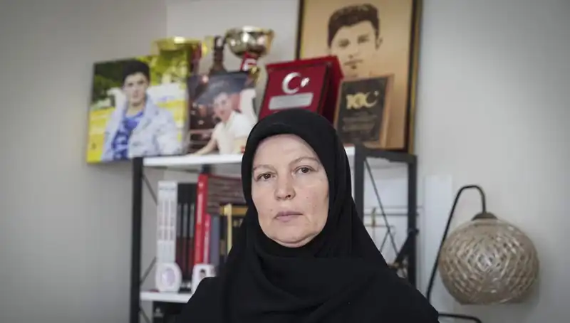 15 Temmuz'un Kahraman Çocuğu: Mahir Ayabak ve Annesinin Duygulandıran Hikayesi