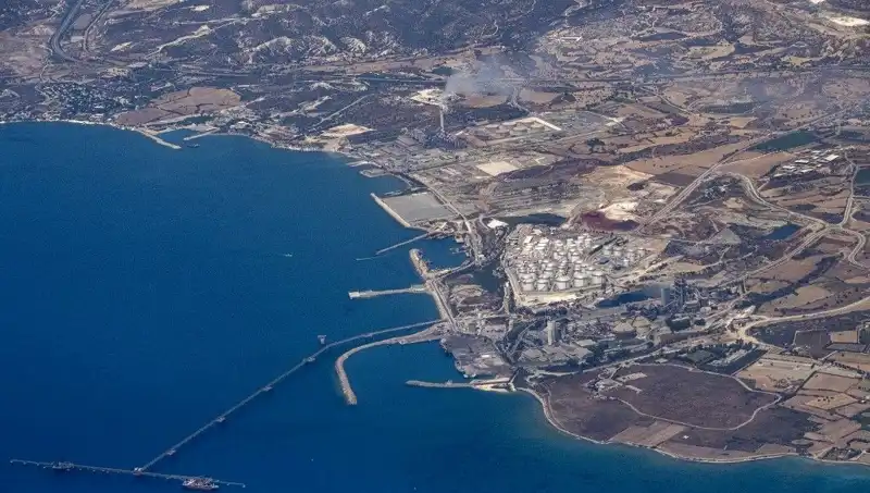 ABD'nin Yeni Gemisi, İsrail'e Silah Taşımak İçin Yola Çıkıyor