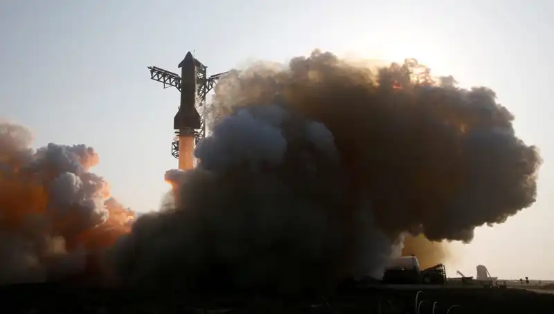 Starship 9'un Testi: Uzay Yolculuğu Hedefinde Yeni Bir Çığır mı Açılıyor?