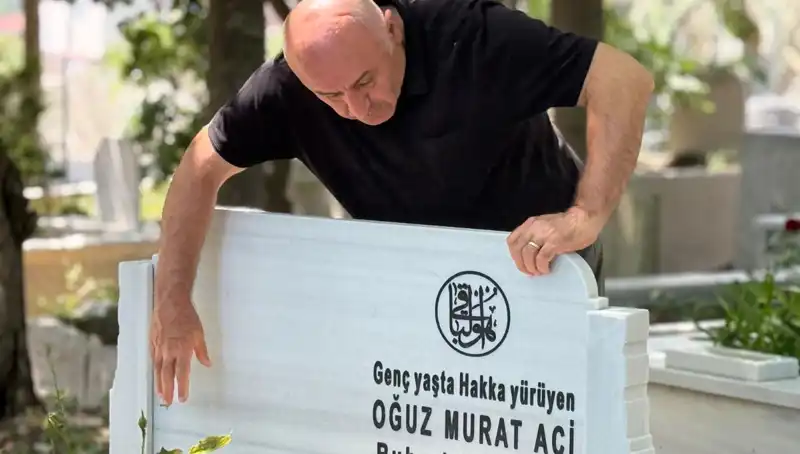 Aci Ailesinin Babalar Günü: Kaybedilen Bir Baba İçin Derin Bir Hüzün