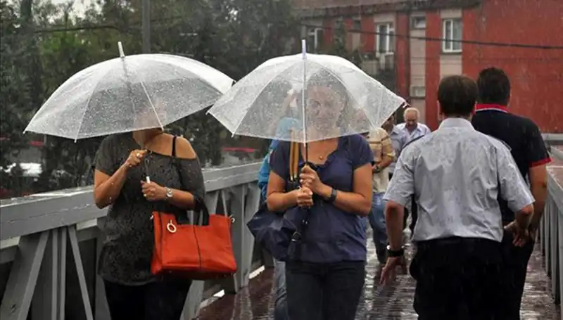 Yurt Genelinde Sıcaklık ve Sağanak Yağış Uyarıları: Hava Durumu Değişiyor!