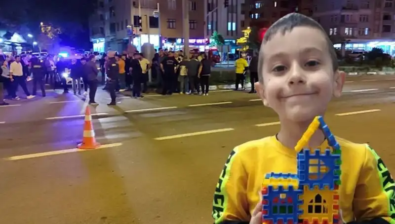 8 Yaşındaki Çocuğun Kamyonet Kazasında Hayatını Kaybetmesi: Detaylar Ortaya Çıktı