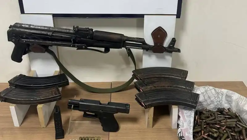 Diyarbakır'da Silahlı Kavga: Dört Kişi Tutuklandı, Olayın Detayları Şaşırtıyor