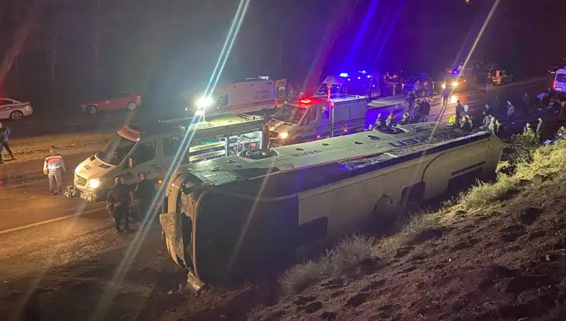 İşçi Servisinin Şarampole Devrilmesi: 23 Yaralı, Sebepleri ve Sonrası